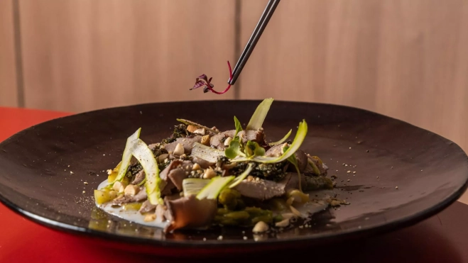 Uno de los platos del chef Marcel Pons en el restaurante Incorrecte (Barcelona) / Jordi Domènech