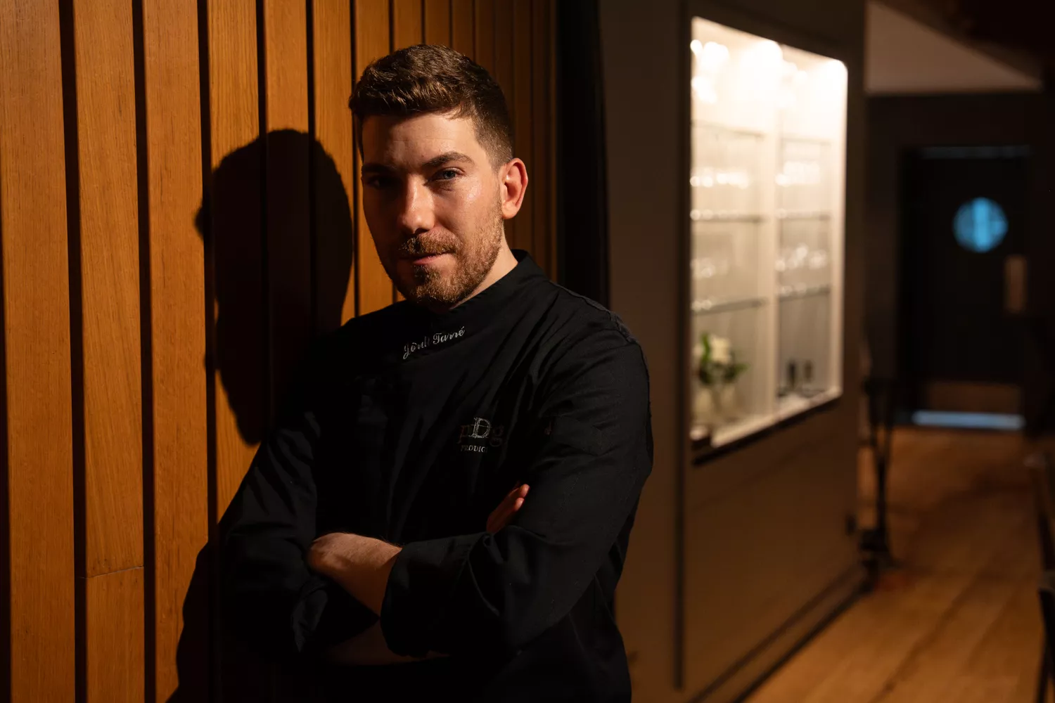 El chef Jordi Tarré en el restaurante Prodigi de Barcelona / ÒSCAR GIL COY