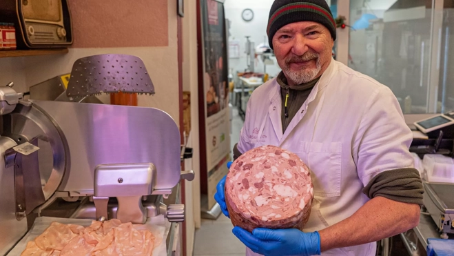 Foto Apertura Hule y Mantel (Laia) 2026 02 26T133145.530 Foto Apertura Hule y Mantel (Laia) 2026 02 26T133145.530