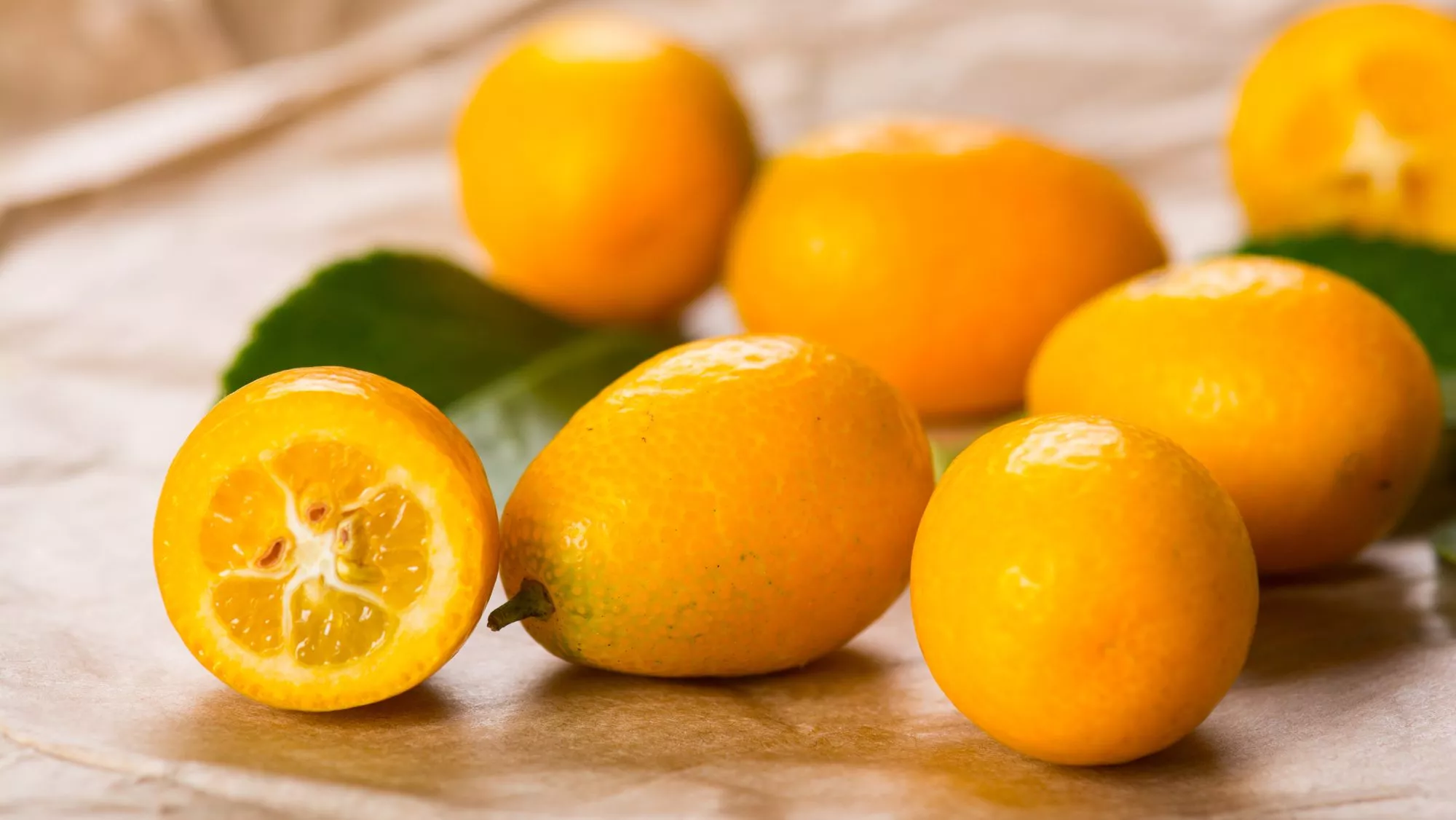 Unos kumquat o naranjas de la China / Canva