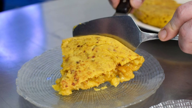 La tortilla de Taberna Cosme, segunda en el concurso de ACYRE Madrid / Cedida La tortilla de Taberna Cosme, segunda en el concurso de ACYRE Madrid / Cedida