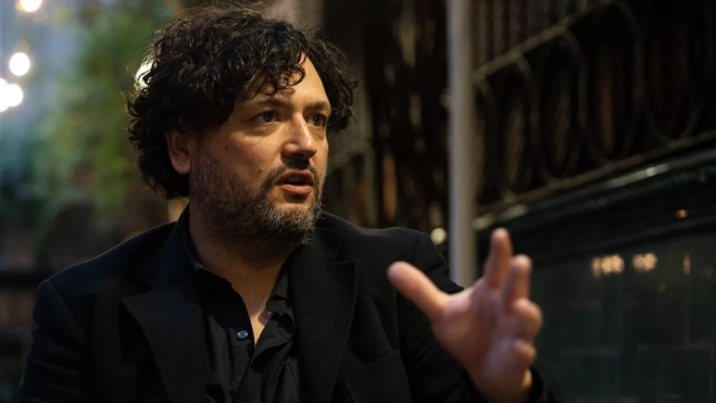 Miquel Bonet, autor del libro 'Fricandónation' (Destino) / ÒSCAR GIL COY 