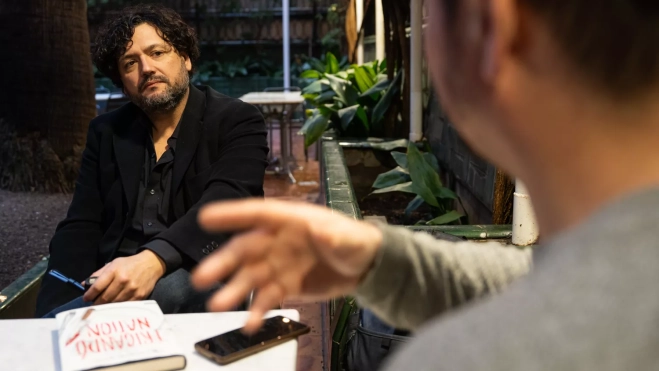 Miquel Bonet en entrevista con Òscar Soneira / ÒSCAR GIL COY 