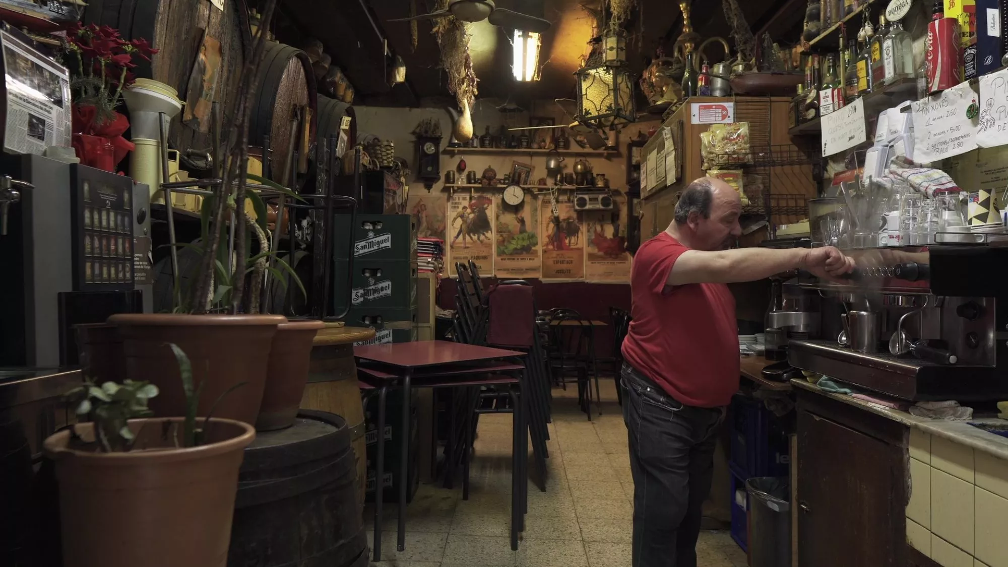 Xavi Quintano en un fotograma del corto documental 'Montse. La penúltima bodega' / Cultibar