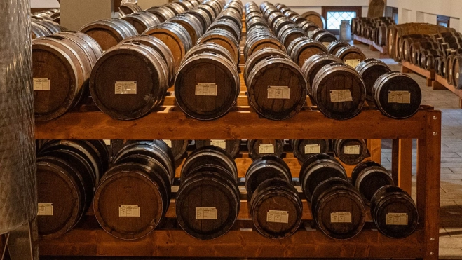 Barriles con vinagre de Módena en Acetaia Marchi / Txaber Allué Barriles con vinagre de Módena en Acetaia Marchi / Txaber Allué