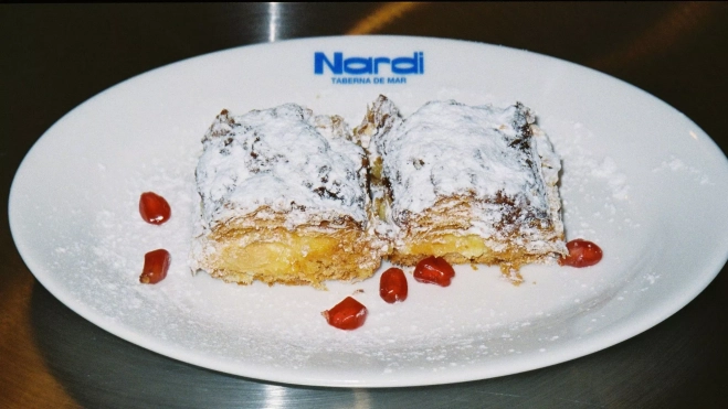 El milhojas de crema del vecino Forn Vilamalla en Nardi (Barcelona) / Cedida El milhojas de crema del vecino Forn Vilamalla en Nardi (Barcelona) / Cedida