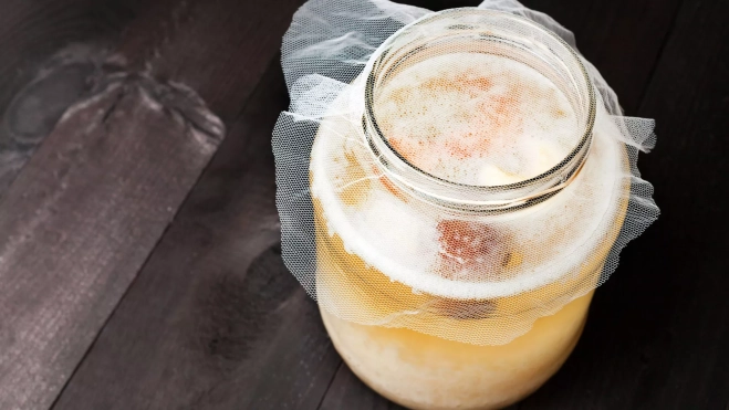 Tarro con kéfir de agua / Canva Tarro con kéfir de agua / Canva