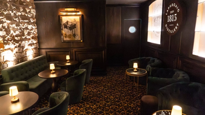 Interior de la coctelería The Circle (Barcelona) / SIMÓN SÁNCHEZ Interior de la coctelería The Circle (Barcelona) / SIMÓN SÁNCHEZ