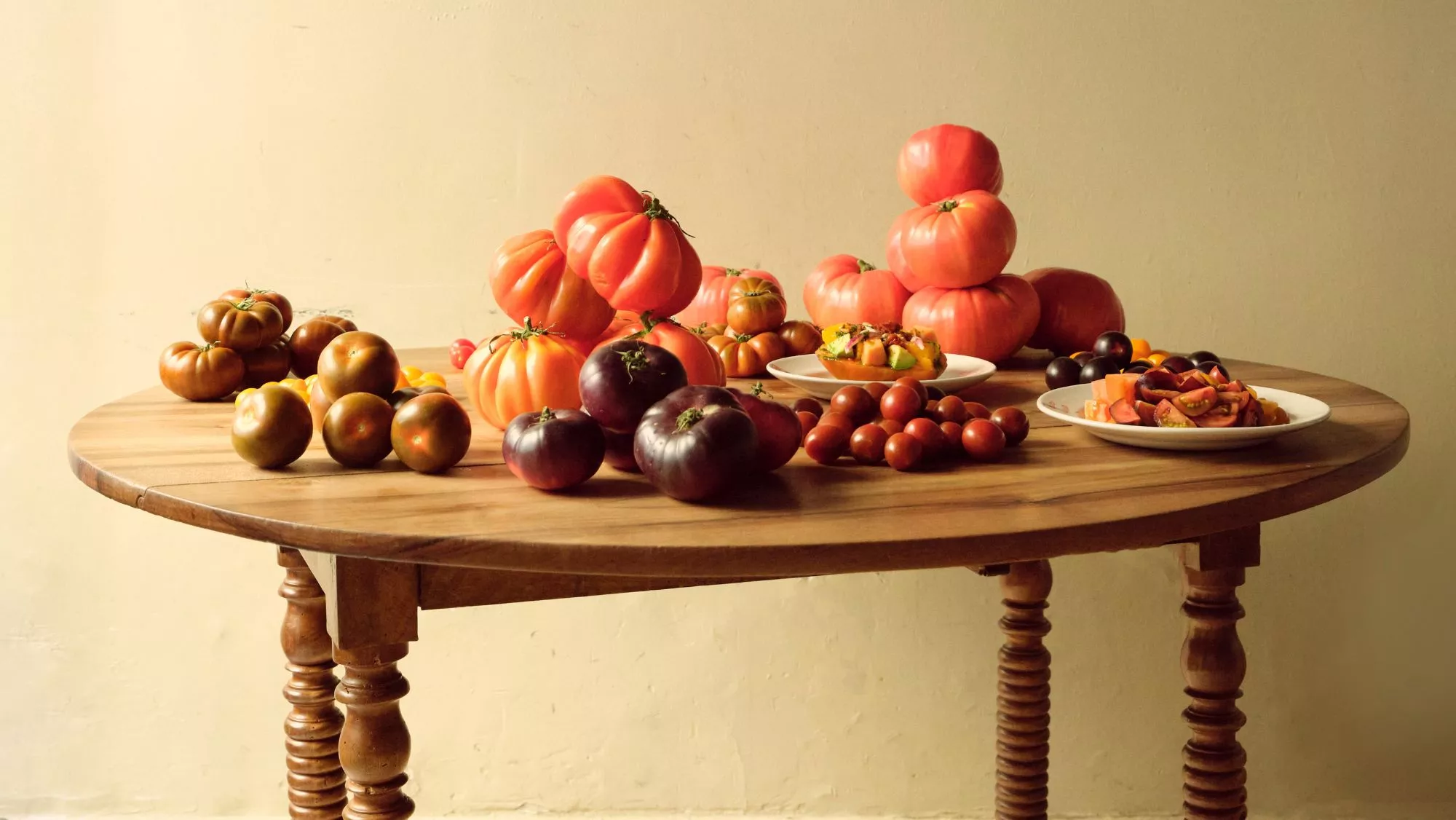 Distintas variedades de tomates de primavera de Almería en Celso y Manolo (Madrid) / Cedida