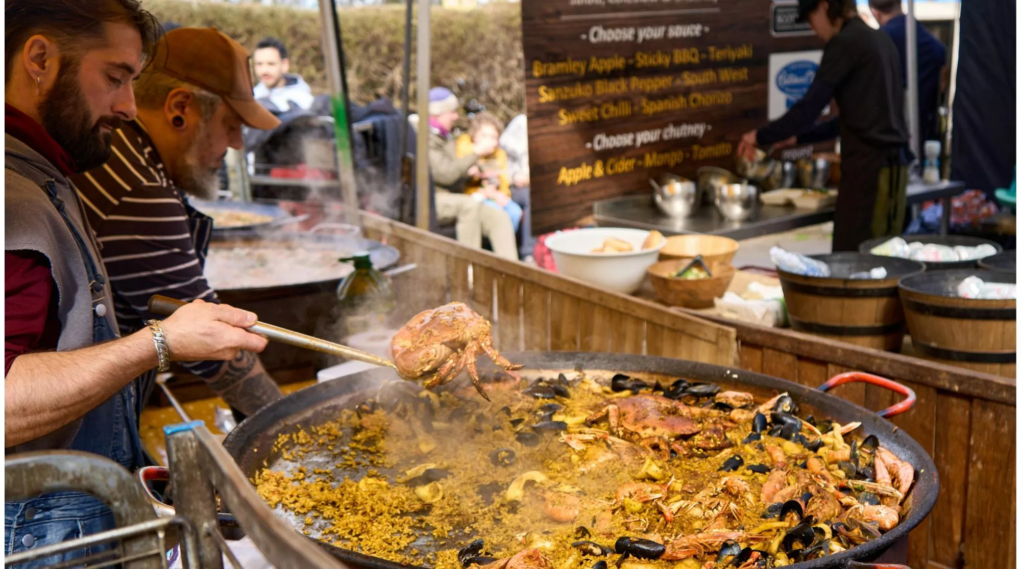 Una de las paellas servidas