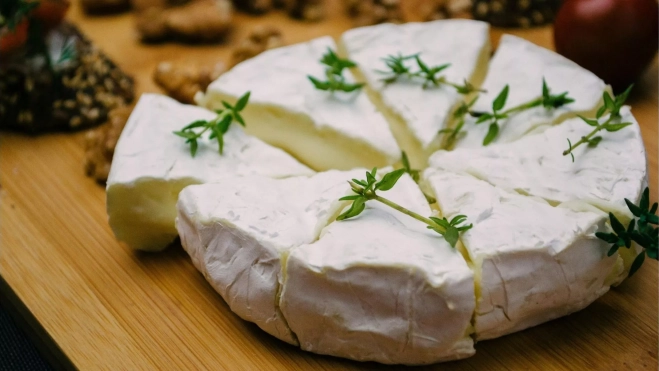 Queso tierno y cremoso en una imagen de archivo / Pexels