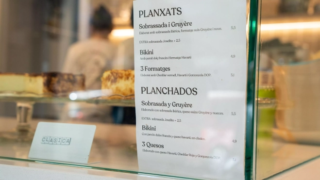 Carta de “plancahdos” de la nueva tienda de Jon Cake en Poblenou (Barcelona) - GALA ESPÍN