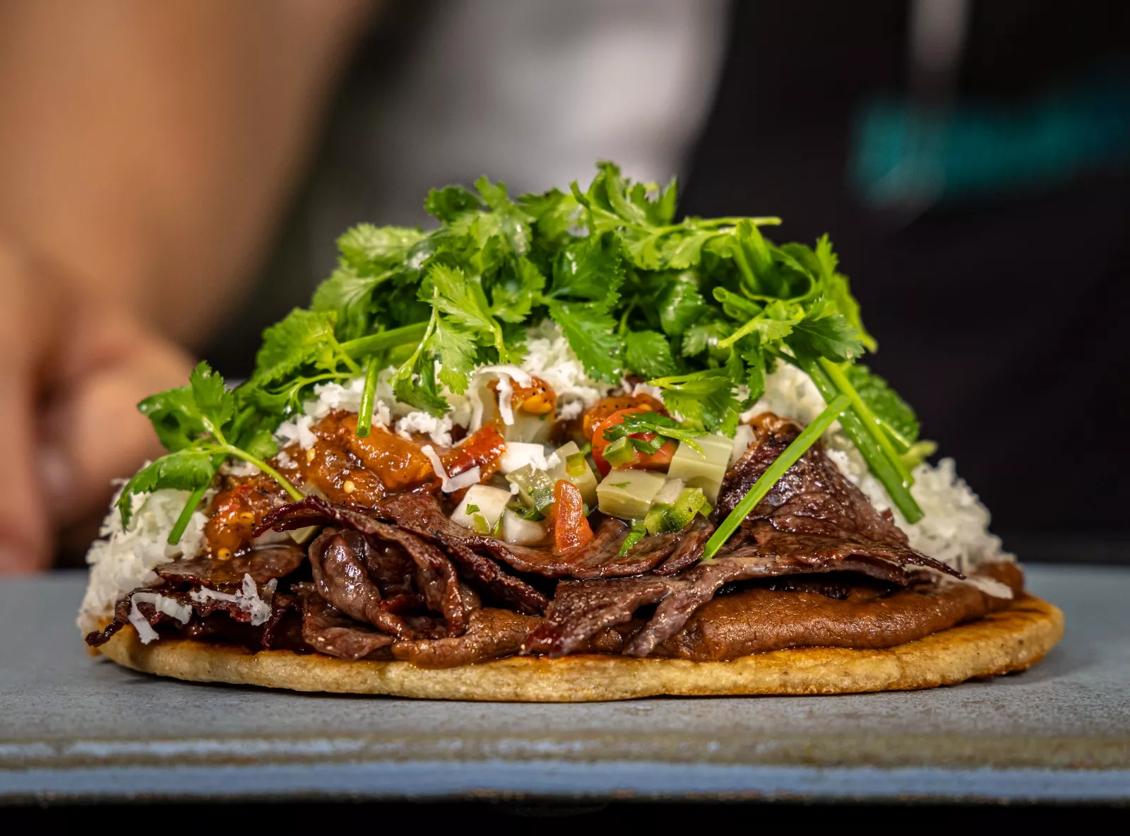 Huarache con Cilantro / Roberto Ruíz Vélez