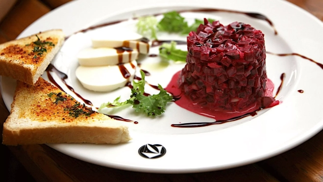 Tartar de remolacha en una imagen de archivo / CANVA Tartar de remolacha en una imagen de archivo / CANVA
