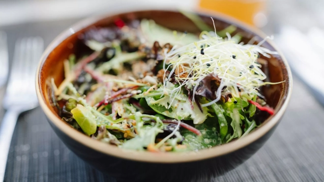 Ensalada con microbrotes / Unspash Ensalada con microbrotes / Unspash