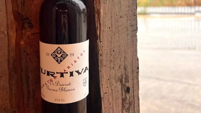Botella de Vi Daurat 2024 de La Furtiva / Instagram
