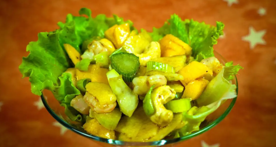 Ensalada de mango con gambas e hinojo